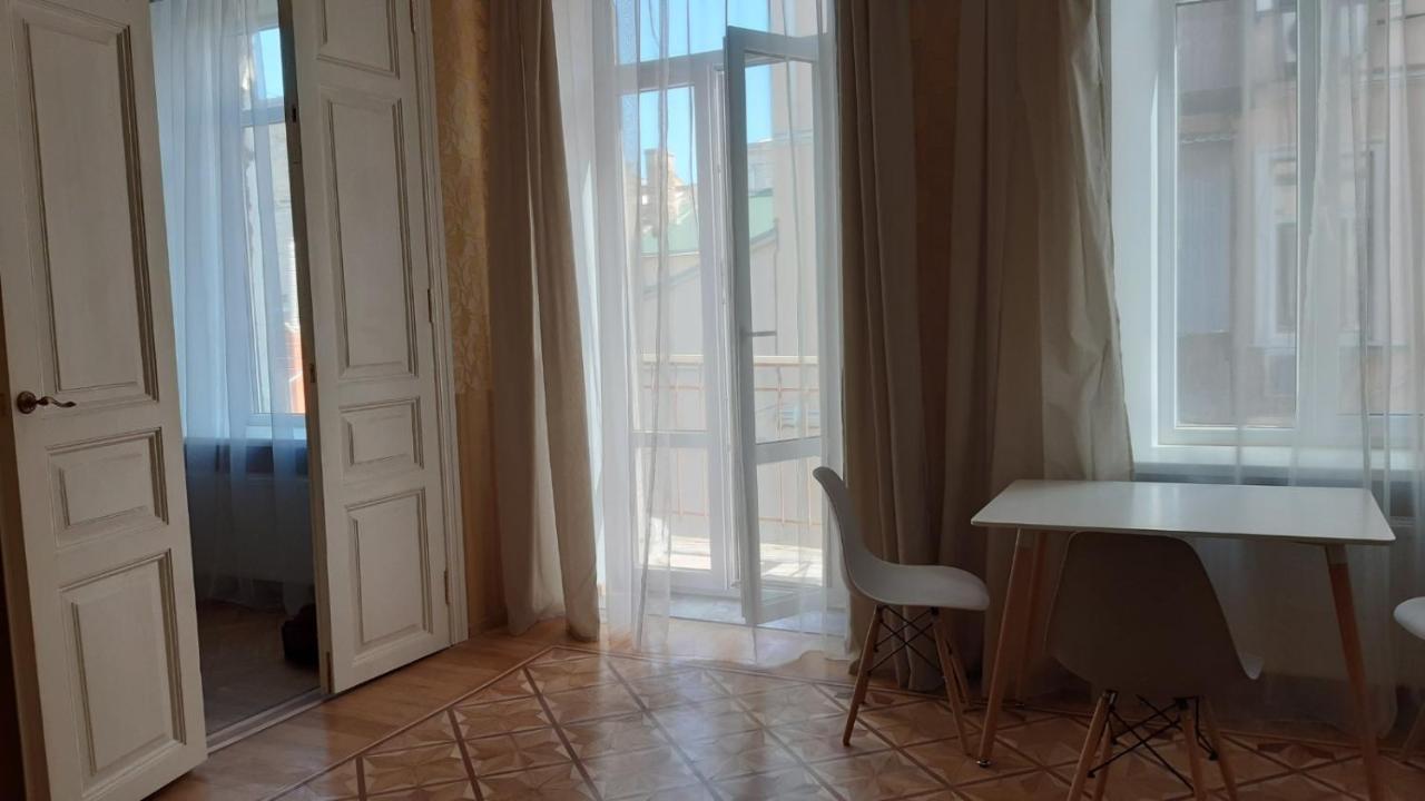 Thomas Cobley Apartments Οδησσός Εξωτερικό φωτογραφία